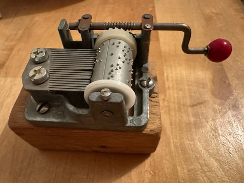 Spieluhr drehorgel musikdose - spieluhr,